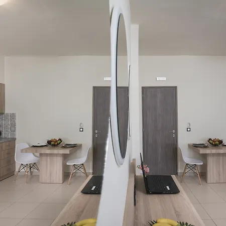 Apartament Sea &